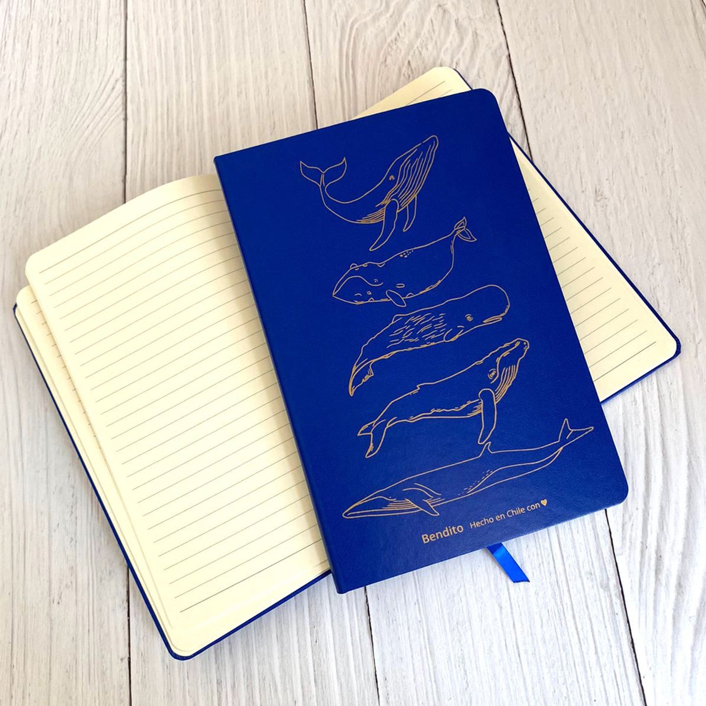 Cuaderno Ballenas Azul