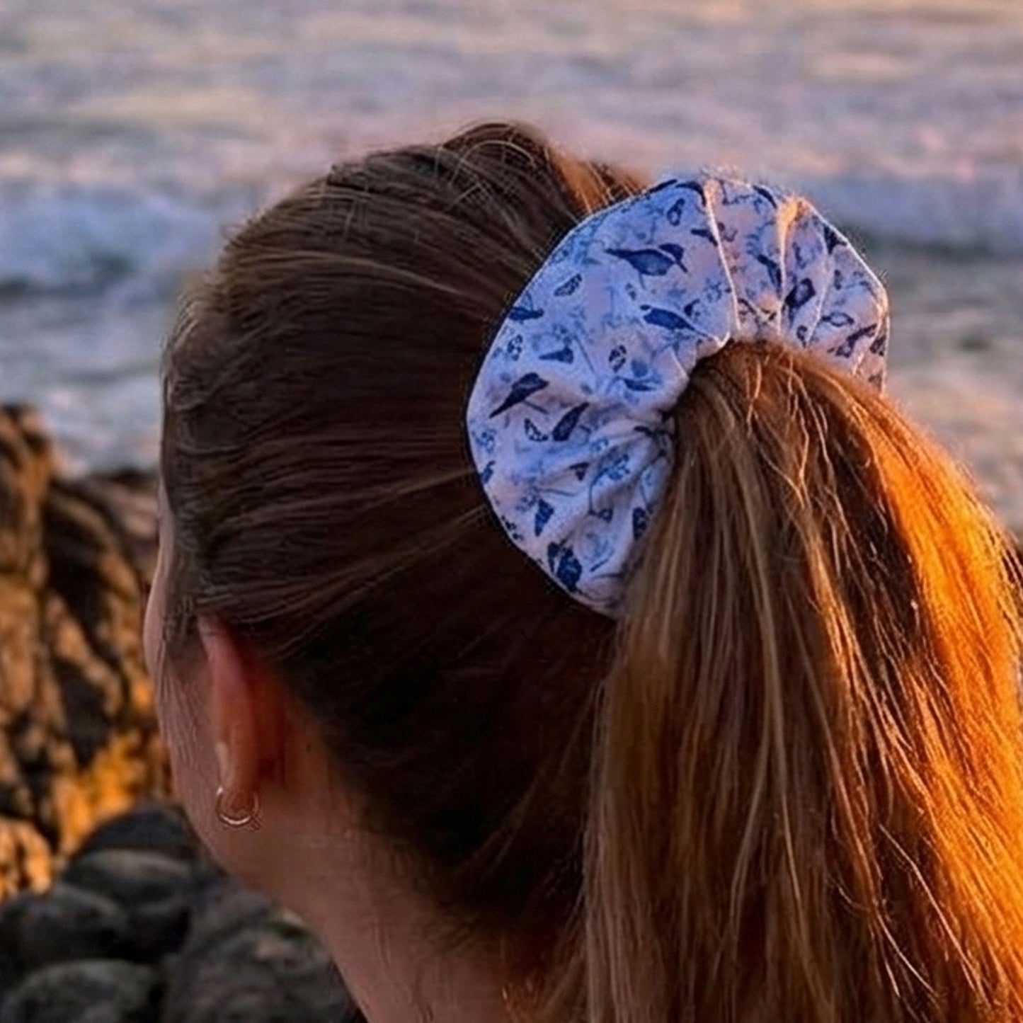 Scrunchie Aves trama Azul