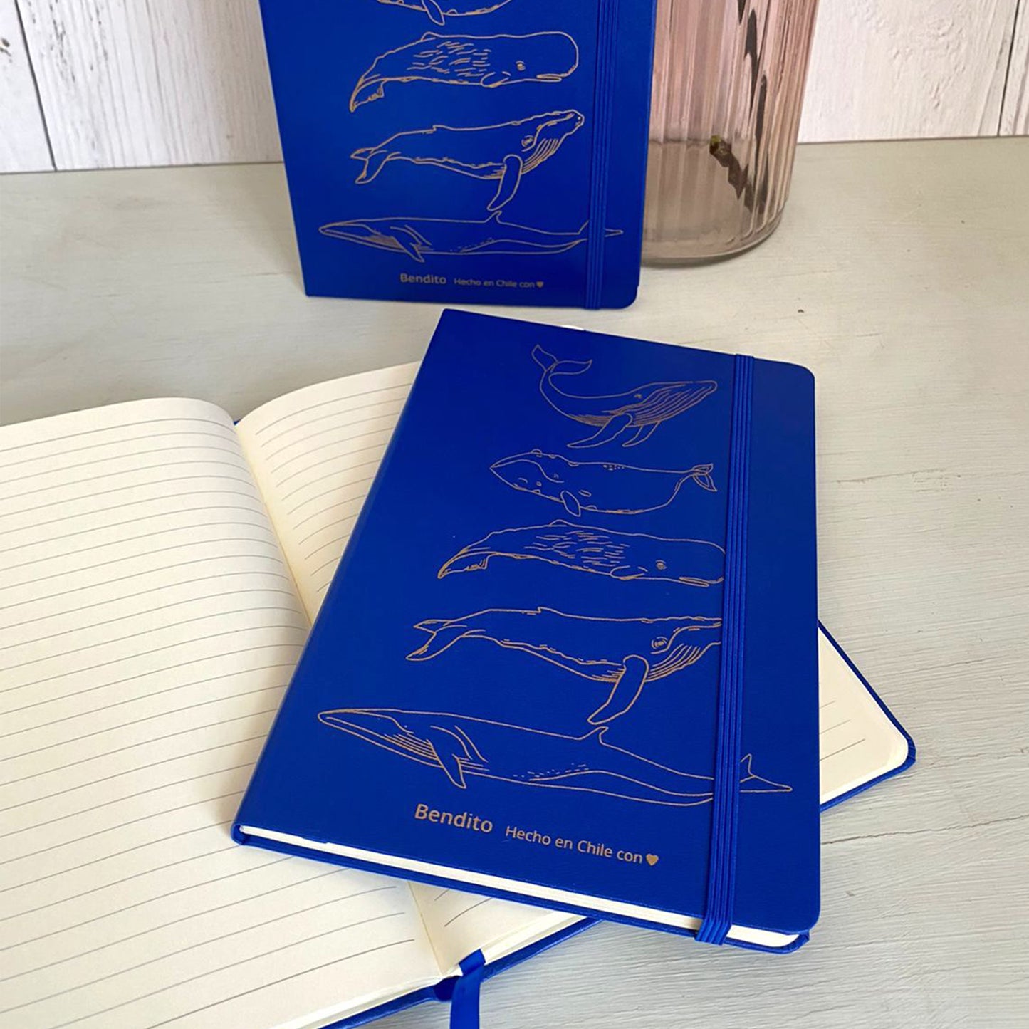Cuaderno Ballenas Azul Dorado